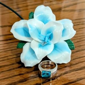 Signed Sparkling Aquamarine .925 Sterling Silver Inlaid Solitaire Ring